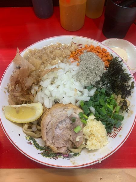 「ニボニボまぜそば」@鷹の目 大宮店の写真