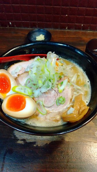「味玉味噌チャーシュー麺」@麺処 花田 池袋店の写真