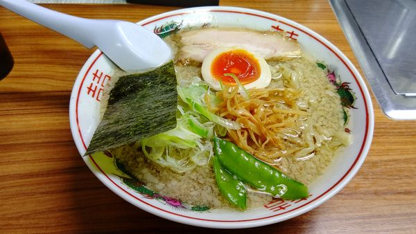 「朝ラー（太麺）６００円」@中華そば 太平楽 六丁の目店の写真