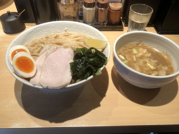 「特製塩つけ麺＋大盛」@つけ麺 道の写真