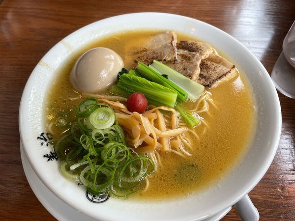 「特製濃厚醤油らぁ麺」@らぁ麺 善治の写真