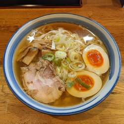 味玉ラーメン　800円