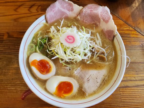 「濃厚豚骨醤油スペシャル」@中村商店 高槻本店の写真