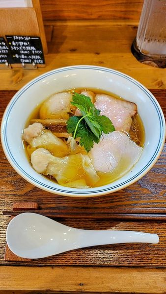 「特製醤油らぁ麺」@Ramen FeeLの写真