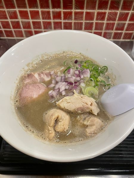 「【限定】濃厚塩煮干し細麺」@麺屋恵生の写真