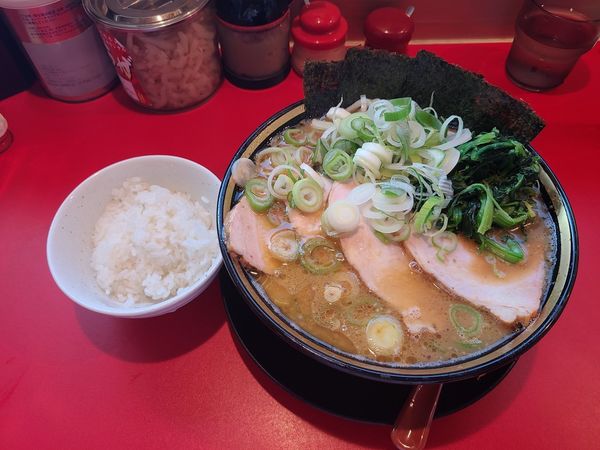 「チャーシュー麺中、、」@厚木家の写真