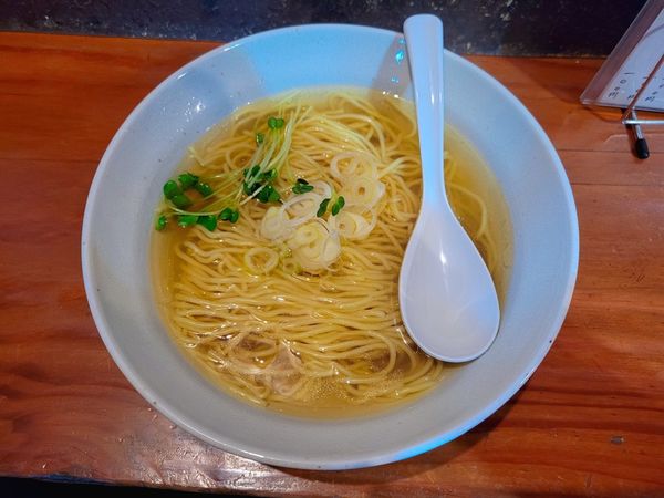 「朝ラーメン」@中華そばつけそば 千思萬考の写真