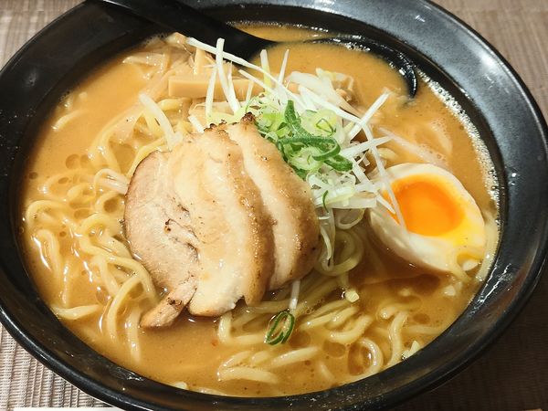 「濃厚味噌らーめん」@我羅奢の写真