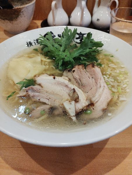 「本丸塩ら〜めん」@横濱塩ら〜麺 本丸亭 川越店の写真