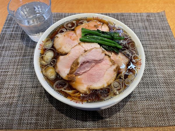 「限定：長岡生姜醤油中華そば（焼豚増し）」@柴崎亭の写真