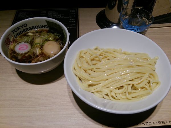 「つけ麺ライト」@TOKYO UNDER GROUND RAMEN 頑者の写真