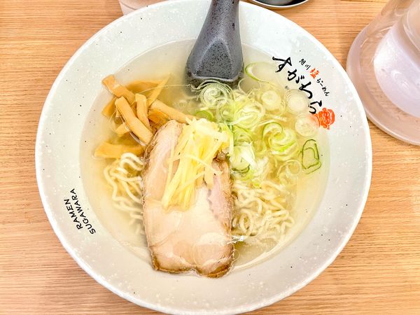 「生姜らーめん　塩　麺少なめ　900 とろろ昆布(無料)」@旭川塩らーめん すがわらの写真