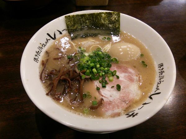 「らーめん 味玉」@博多長浜らーめん いっきの写真