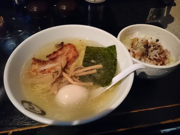 「特製塩そば」@塩そば 桑ばらの写真