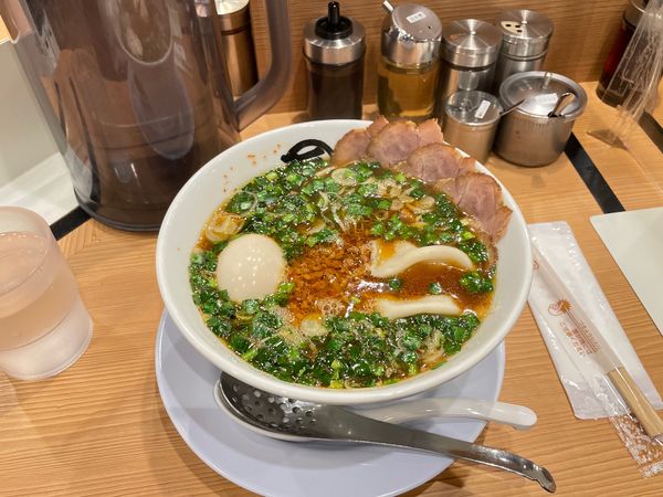 「台湾ラーメンDX」@麺や マルショウ 新なにわ大食堂店の写真