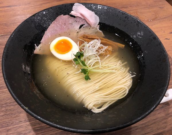 「トリュフ塩そば」@虎金の写真