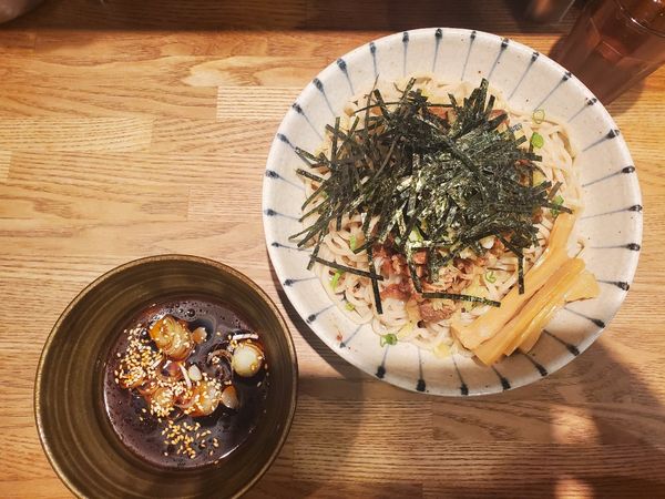「鰹だしの冷やし肉そば」@麺屋ぬかじの写真