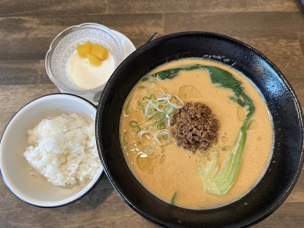「坦々麺セット1100円」@中華料理 公喜の写真