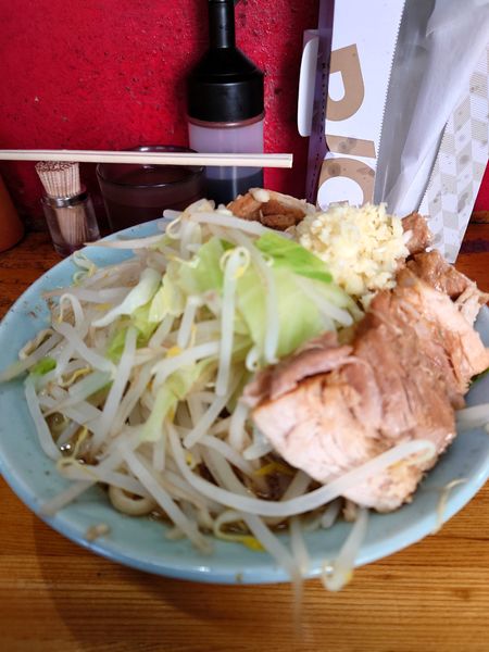 「チャーシュー麺  ニンニク」@ラーメン髭の写真