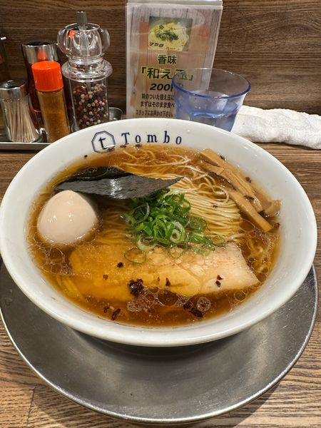 「『味玉醤油旨味ソバ』　1100円」@Tomboの写真