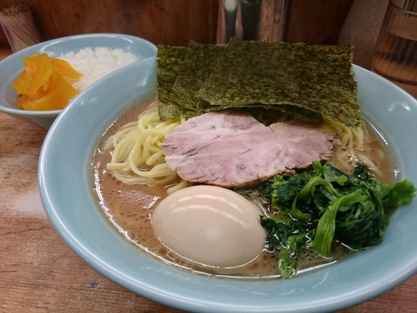 「らーめん 味玉」@横浜ラーメン 武蔵家 志木店の写真