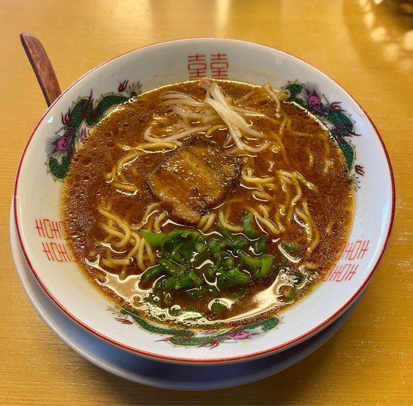 「味噌ラーメン（500円）」@餃子 小松の写真