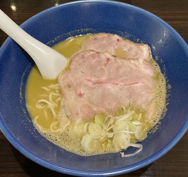 「【限定】濃厚牡蠣蕎麦　１１００円」@横濱丿貫 東口店の写真