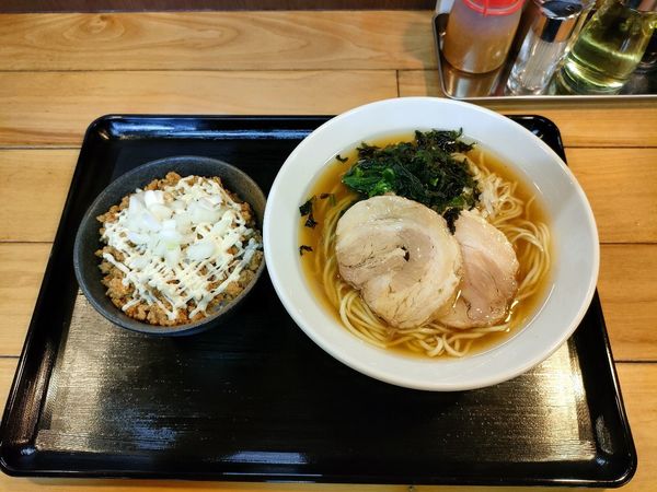 「中華そば＋台湾ご飯（中）　1000円」@ときわ亭の写真