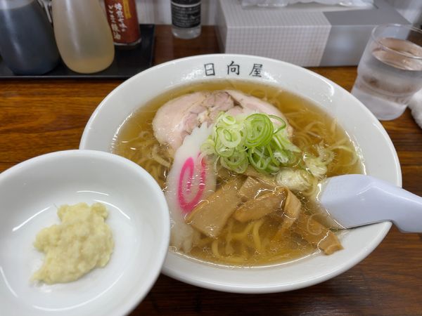 「ニンニクらーめん」@青竹手打ちラーメン 日向屋の写真