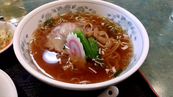 「ラーメン(ラーメン・チャーハンセット900円)」@中国料理 龍門の写真