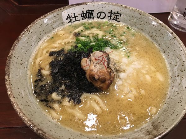 「三陸牡蠣oysterヌードル」@牡蠣の掟の写真