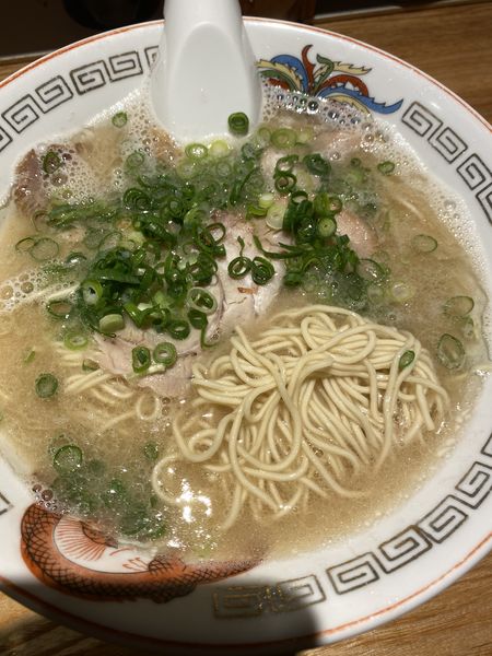 「博多らーめん 850」@博多ラーメン でぶちゃん 高田馬場本店の写真
