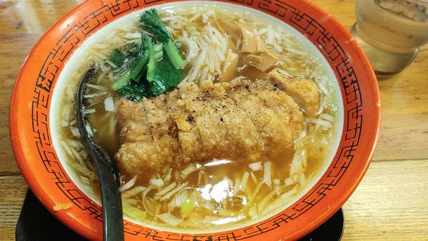 「排骨拉麺」@万世橋酒場 秋葉原本店の写真