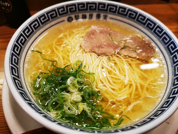 「あっさり朝ラーメン」@博多屋台一幸舎 博多一番街店の写真