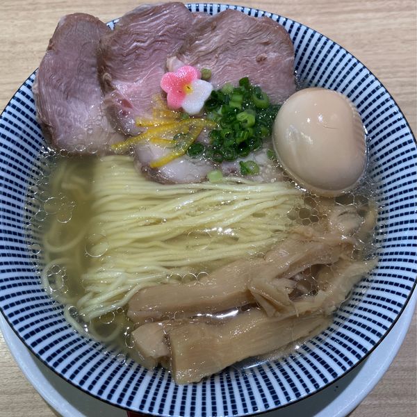 「特製鯛塩らぁ麺1210円」@鯛塩そば 灯花 アトレ上野店の写真