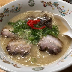 九州ラーメン八起の画像