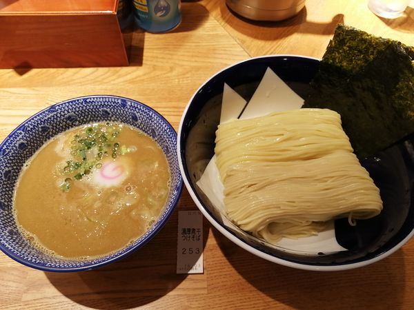 「濃厚煮干しつけそば　　1000円」@つけそば 神田勝本の写真
