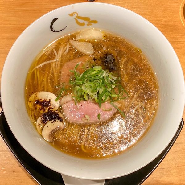 「醤油そば ¥1,000」@SOBAHOUSE 金色不如帰 新宿御苑本店の写真