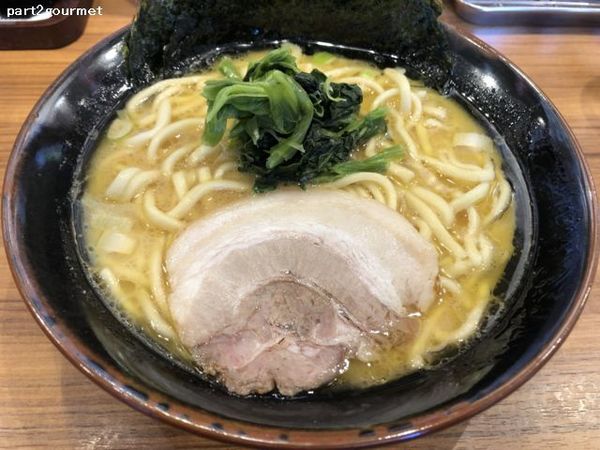 「ラーメン並 (650円) ※100店舗突破記念」@横浜家系ラーメン 壱角家 埼大通り店の写真