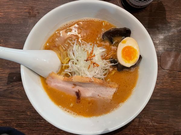 「濃厚味噌らーめん」@麺屋 雪風 すすきの店の写真