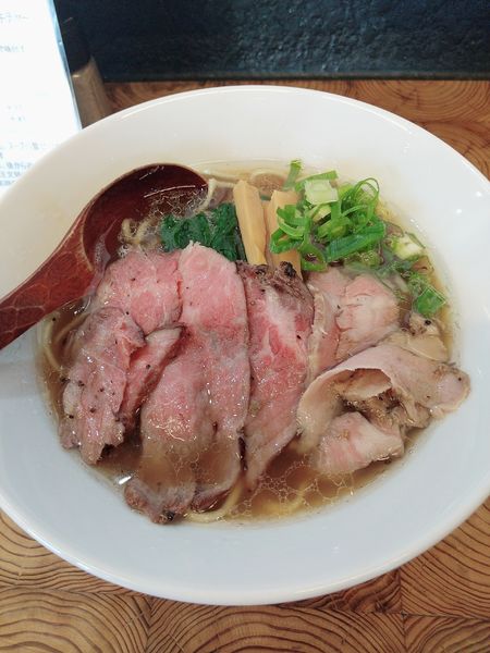 「牛骨あっさりラーメン(しょうゆ)」@麺榮 王様のラーメンの写真