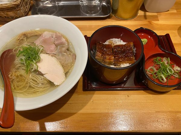 「塩そば　ひつまぶしセット」@自家製麺 竜葵の写真