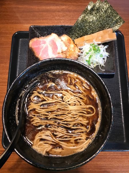 「焦がしそば　1000円」@ゆいが 総本店の写真