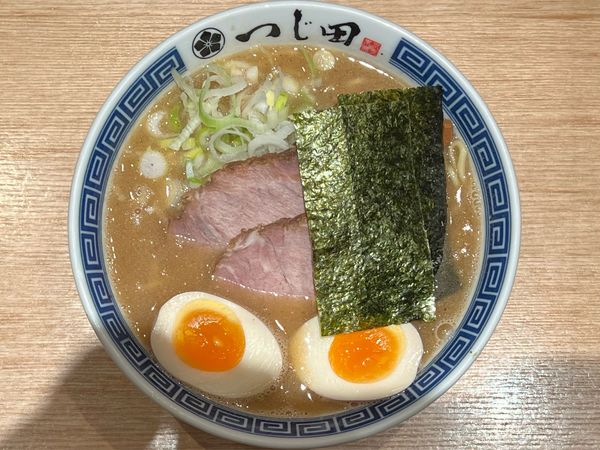 「濃厚特製らーめん」@めん徳 二代目 つじ田 福岡空港店の写真