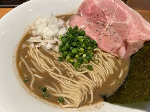 「濃厚海老煮干そば」@麺屋 まほろ芭の写真