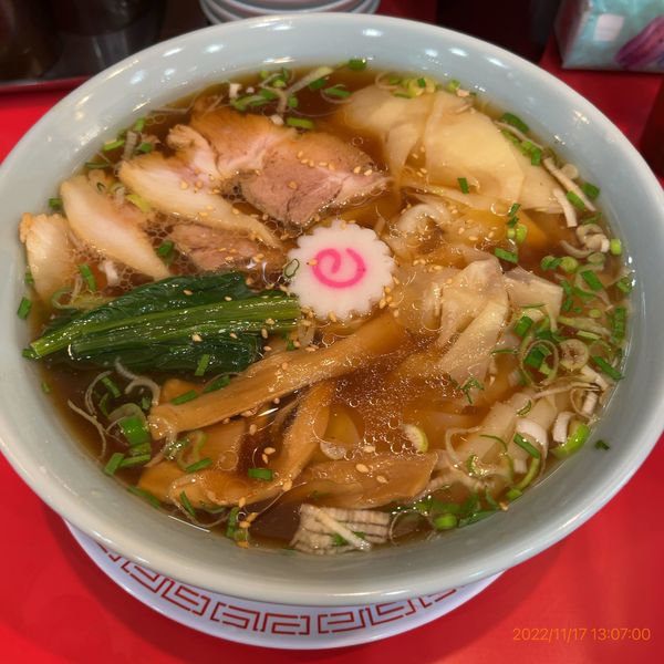 「ワンタン麵 780円」@餃飯軒 船橋南口店の写真