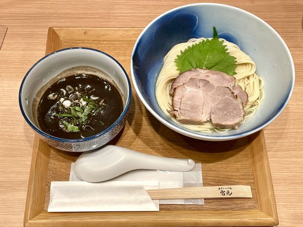 「【煮干しつけ麺 宮元】極農烏賊煮干しつけ麺 ￥1200」@ラーメンWalkerキッチンの写真