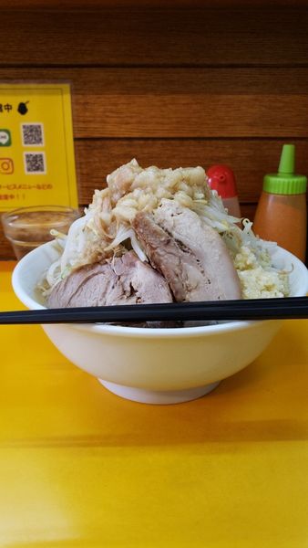 「ラーメン700円」@ラーメンエース 八王子店の写真