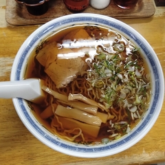 手打ちラーメンの店 まるきの画像
