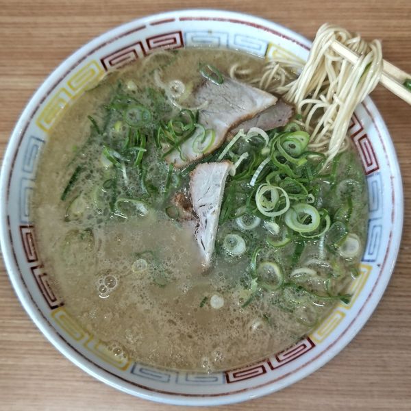 「ラーメン(600円)」@博多一心亭の写真